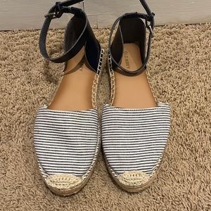 Old navy espadrilles. Close toed ankles strap sandals